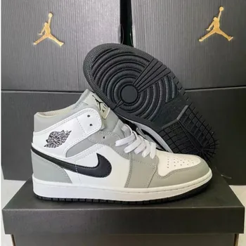 Классические мужские баскетбольные кроссовки Nike Air Jordan 1, оригинальные белые удобные спортивные кроссовки с высоким берцем, 555088-140
