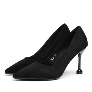 Лаконичная Однотонная Женская офисная обувь из Флока с закрытым носком; Коллекция 2023 года; Осенние женские туфли-лодочки с острым носком на высоком каблуке 6/9 см; Черные Размеры 34-40
