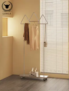 Роскошная вешалка для одежды из нержавеющей стали, передвижная современная простая треугольная вешалка для одежды от пола до пола в спальне